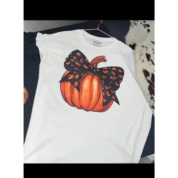 NEW Pumpkin T Shirt XL - Picture 2 of 2
